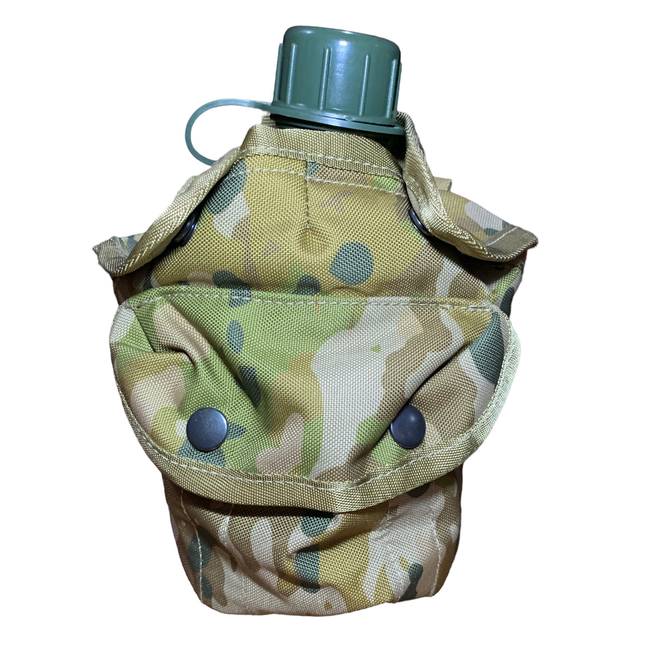 Can fit a kidney cup with a water bottle in the main pouch Can fit a hexamine stove in the front pocket Made from heavy duty 900D 2 coats PU fabric MOLLE fittings Heavy duty webbing Drainage holes on base www.defenceqstore.com.au