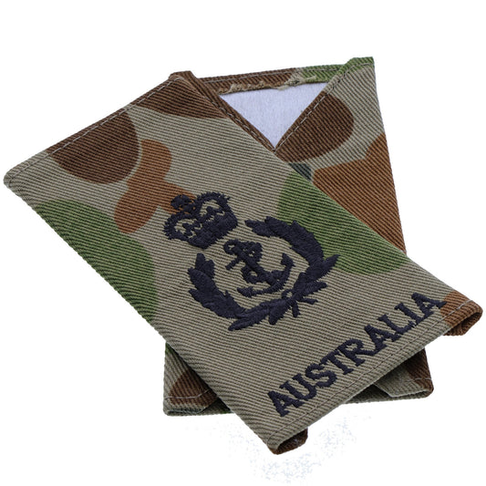 Order this quality Chief Petty Officer DPCU Soft Rank Insignia (auscam) with embroidered detailing this set of two is ready for wear. Order your set now.  Specifications:      Material: Soft rank insignia, fabric, raised embroidery     Colour: DPCU, black     Size: Standard