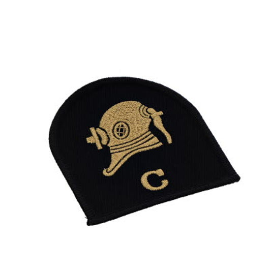 Perfectly sized, this Clearance Diver Badge has embroidered details ready for wear Specifications: Material: Embroidered details Colour: Black, Gold