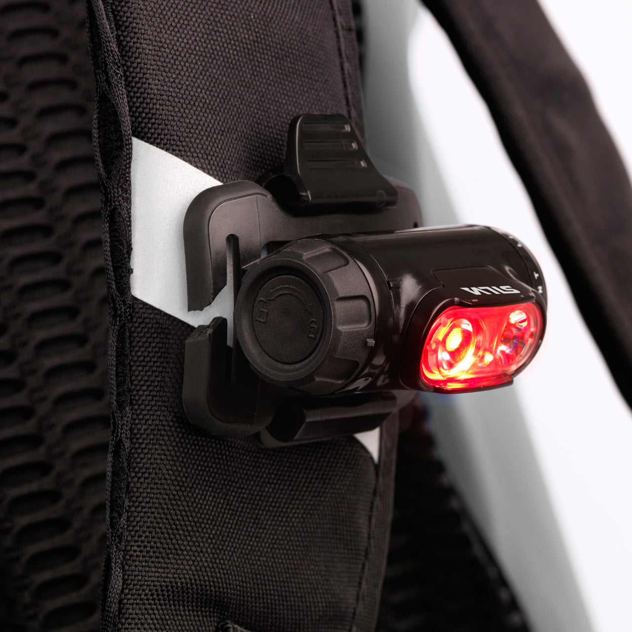 A powerful, fully waterproof headlamp with very generous burn time and an easy-to-use alkaline battery pack. The top choice when you need a guide for outdoor activities on both land and water. www.defenceqstore.com.au