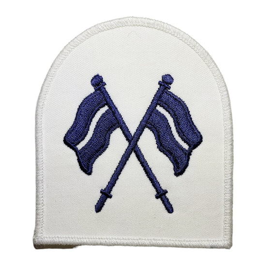 Perfectly sized, this Signals Badge White has embroidered details ready for wear  Specifications:      Material: Embroidered details     Colour: white, blue www.defenceqstore.com.au