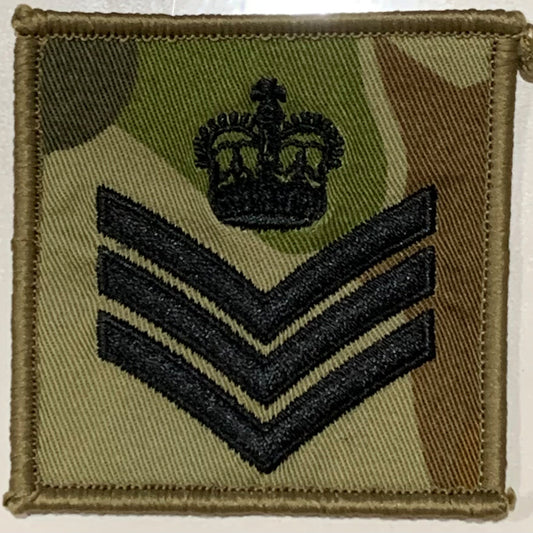 DPCU Rank Patch Staff Sergeant Auscam  Staff Sergeants are usually in a senior role combining human and resource management in administrative or logistics roles.  These soldiers have had the training and are in the more seasoned in the field of leadership and know their fields in a maximum capacity.   Size: 6.5cm x 6.5cm  Available with plain or velcro backing