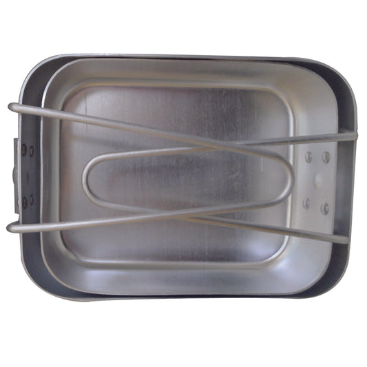 2 -pc Rectangular mess set army style with wire handles.  Stacks inside each other for a compact and lightweight profile.  Material: Aluminum