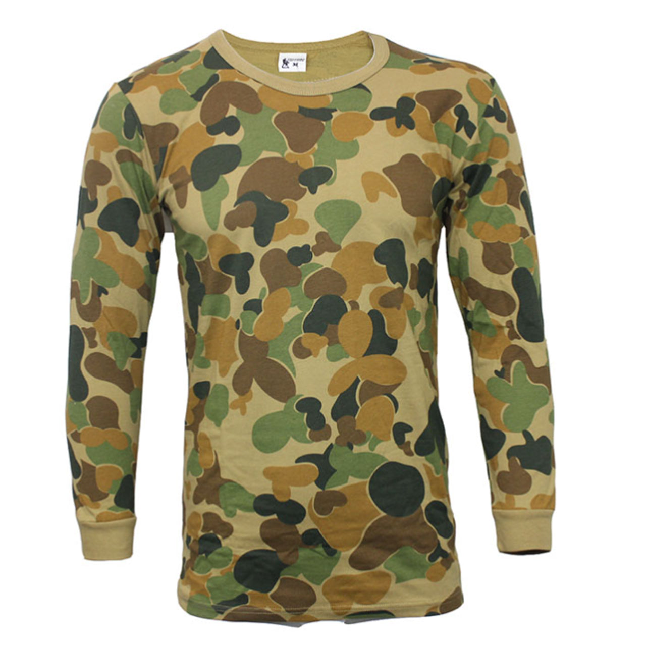 A T-Shirt - base layer shirt designed to be worn snug against the skin Ideal as a base layer under tactical equipment like a Plate Carrier Vest, Travel Vest, Or Can Be Worn On Its Own 100% Cotton for extra comfort Designed to be snug, so if you want a normal fit go up 2 sizes from your normal size Defence Q Store brings you this high quality long sleeve t-shirt will be a great edition to your field wear www.defenceqstore.com.au
