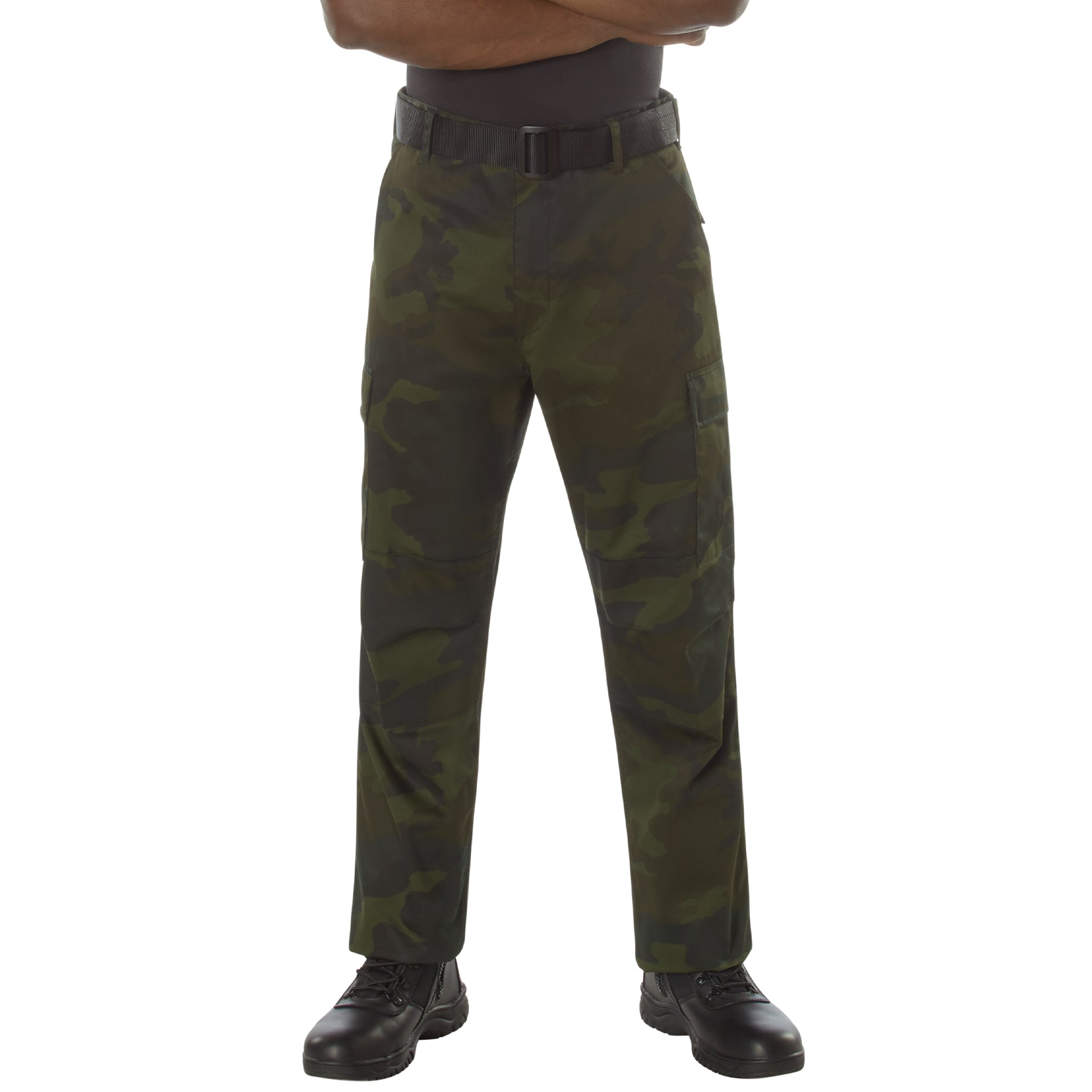  Providing flexibility, strength, and plenty of pockets, these BDUs are not afraid to get down and dirty, standing up to tough challenges during field missions, tactical operations, law enforcement duties, and outdoor adventures. Tried-and-True Reliability: These tactical military uniform pants are reinforced in the seat and knees for maximum durability that endures wear and tear while supporting a full range of motion.  www.defenceqstore.com.au