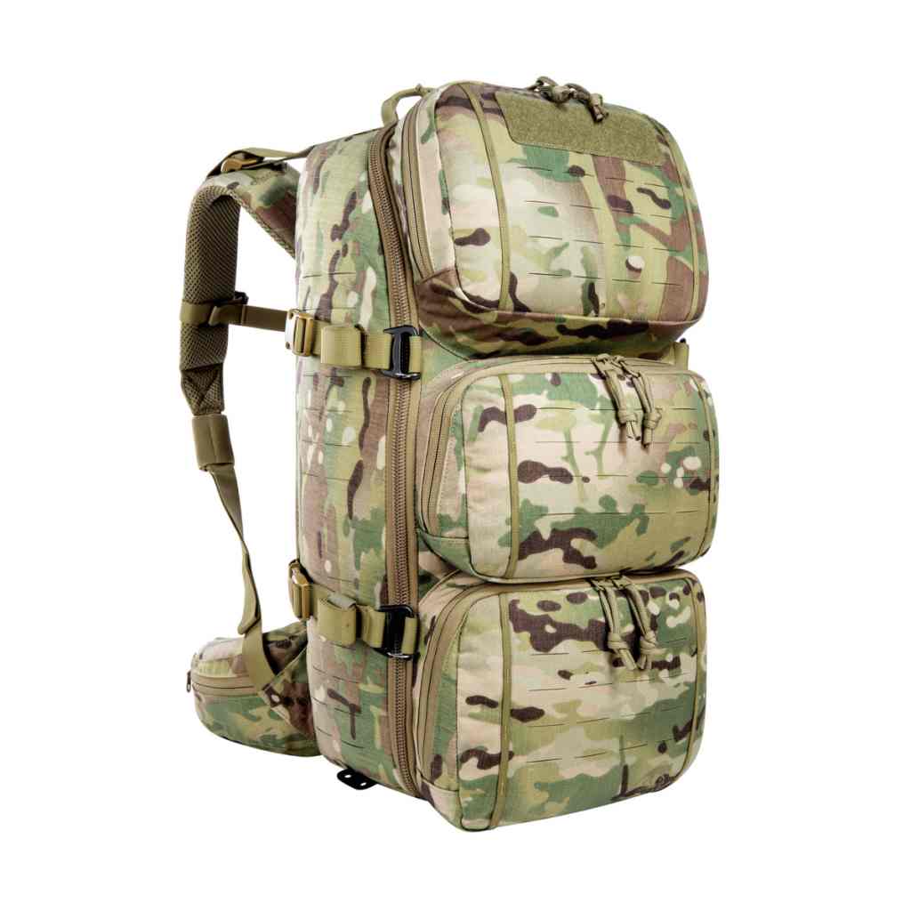 The newly developed Y2 carrying system of the TT Modular Combat Pack 24 SL offers a very wide range of variation when adjusting the back length and is suitable for both petite and very tall people. www.defenceqstore.com.au