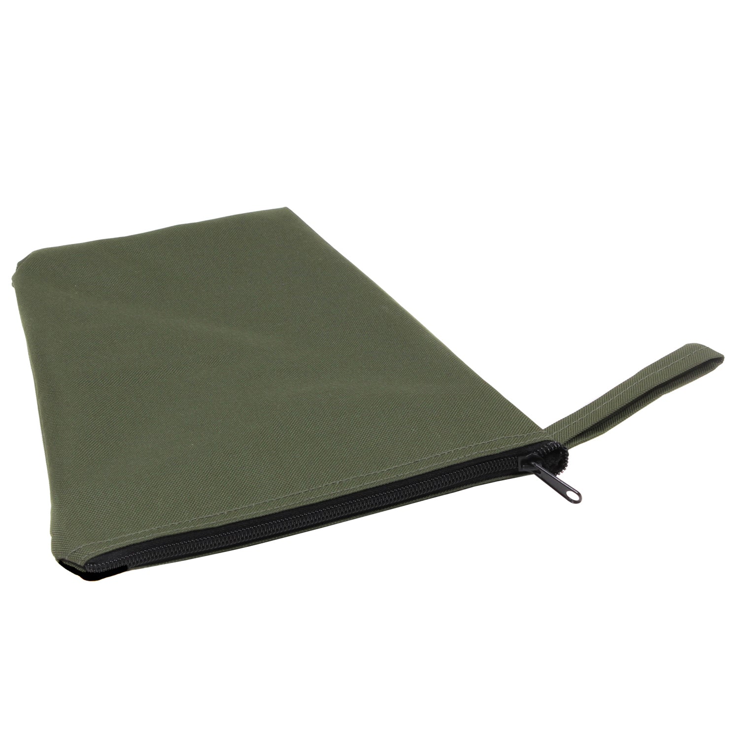 When folded, it slips neatly into its matching carry case for effortless storage and travel. Measuring just 11 x 9 x 1.5 inches closed, it’s the perfect compact companion for outdoor comfort and convenience. www.defenceqstore.com.au