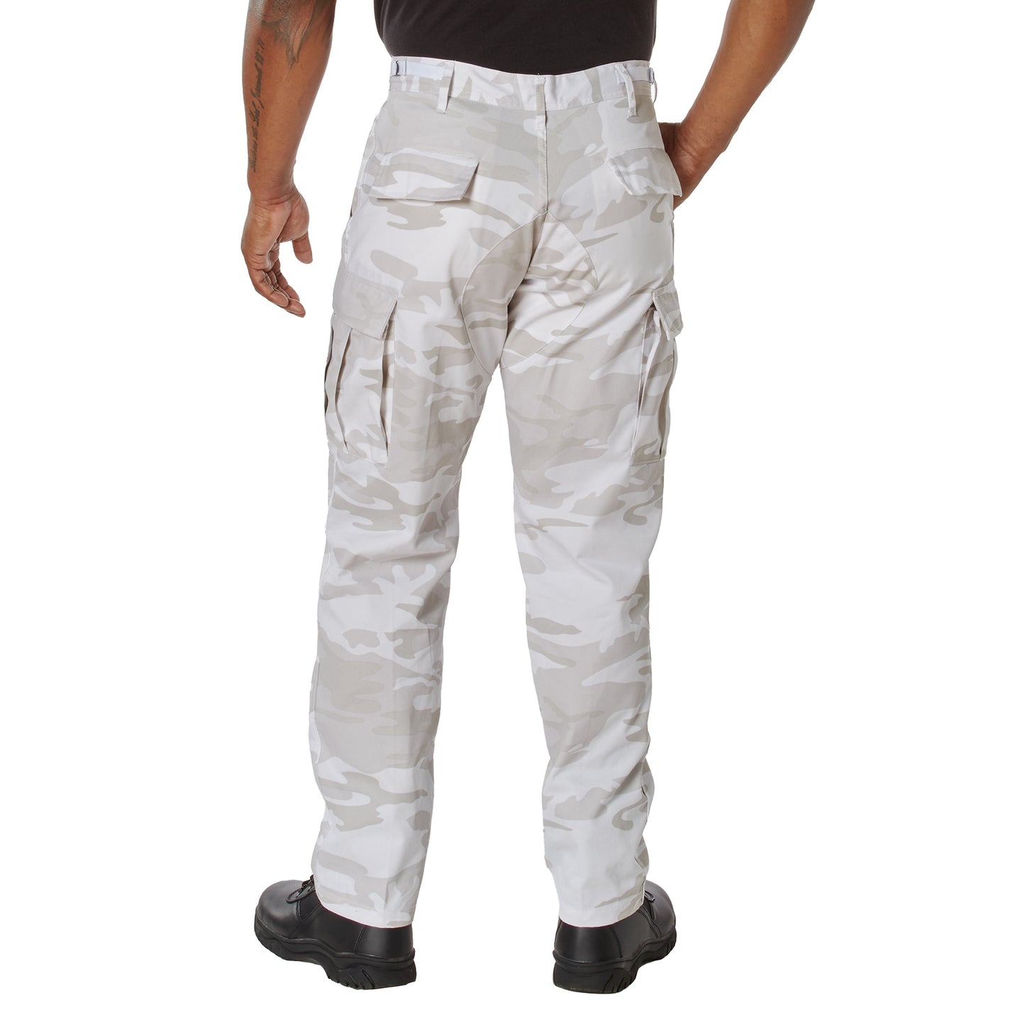  these BDUs are not afraid to get down and dirty, standing up to tough challenges during field missions, tactical operations, law enforcement duties, and outdoor adventures. Tried-and-True Reliability: These tactical military uniform pants are reinforced in the seat and knees for maximum durability that endures wear and tear while supporting a full range of motion. www.defenceqstore.com.au
