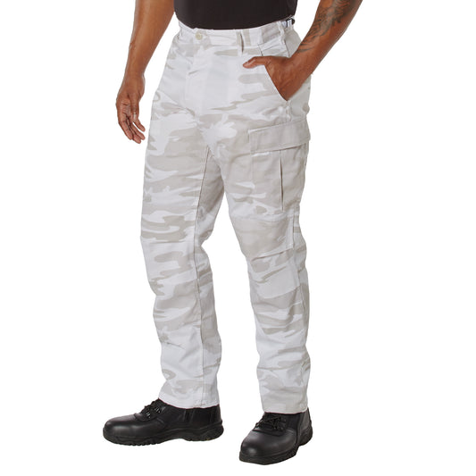  these BDUs are not afraid to get down and dirty, standing up to tough challenges during field missions, tactical operations, law enforcement duties, and outdoor adventures. Tried-and-True Reliability: These tactical military uniform pants are reinforced in the seat and knees for maximum durability that endures wear and tear while supporting a full range of motion. www.defenceqstore.com.au