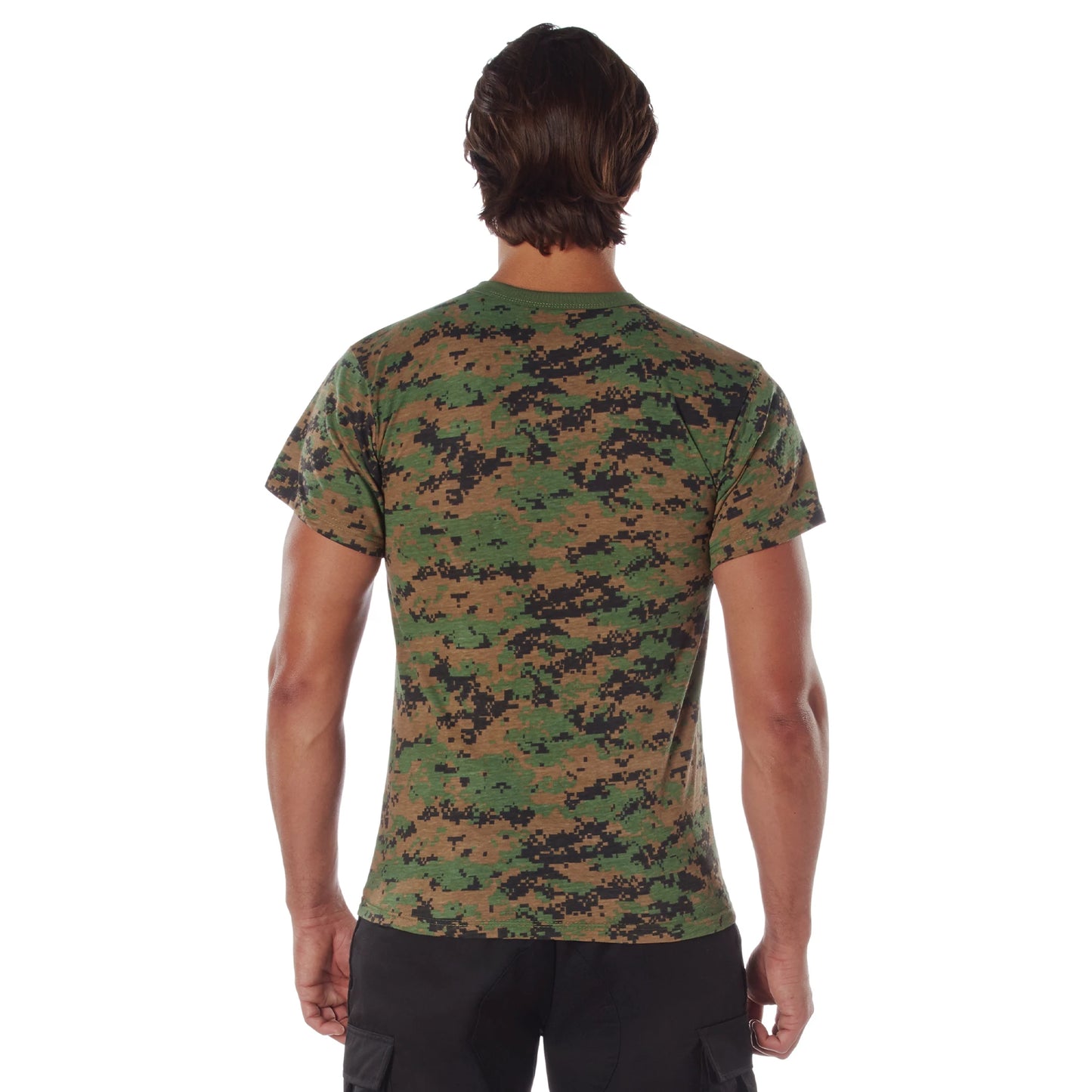 Inspired by field-proven military camouflage patterns and colors, our Digital Camo T-Shirts are an absolute must-have! Stay comfortable whether you’re out playing a few rounds of airsoft, jogging on a morning run, or camping on the weekend. www.defenceqstore.com.au