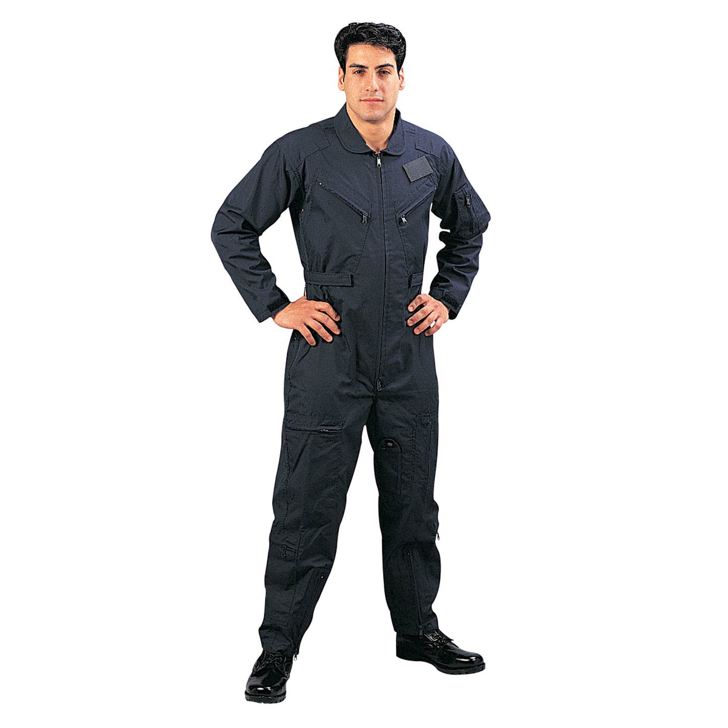 Take off and emulate classic Air Force style with Rothco’s Flightsuits. www.defenceqstore.com.au