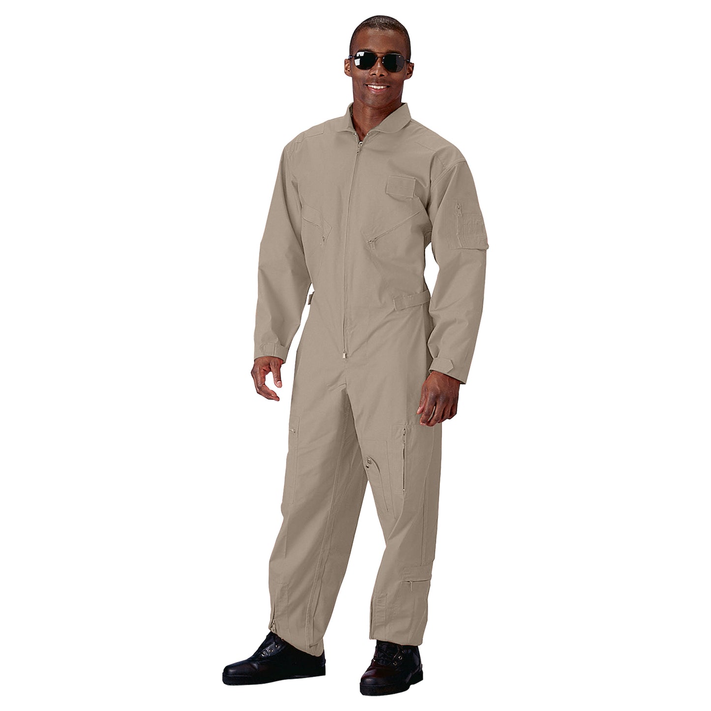 Take off and emulate classic Air Force style with Rothco’s Flightsuits. www.defenceqstore.com.au