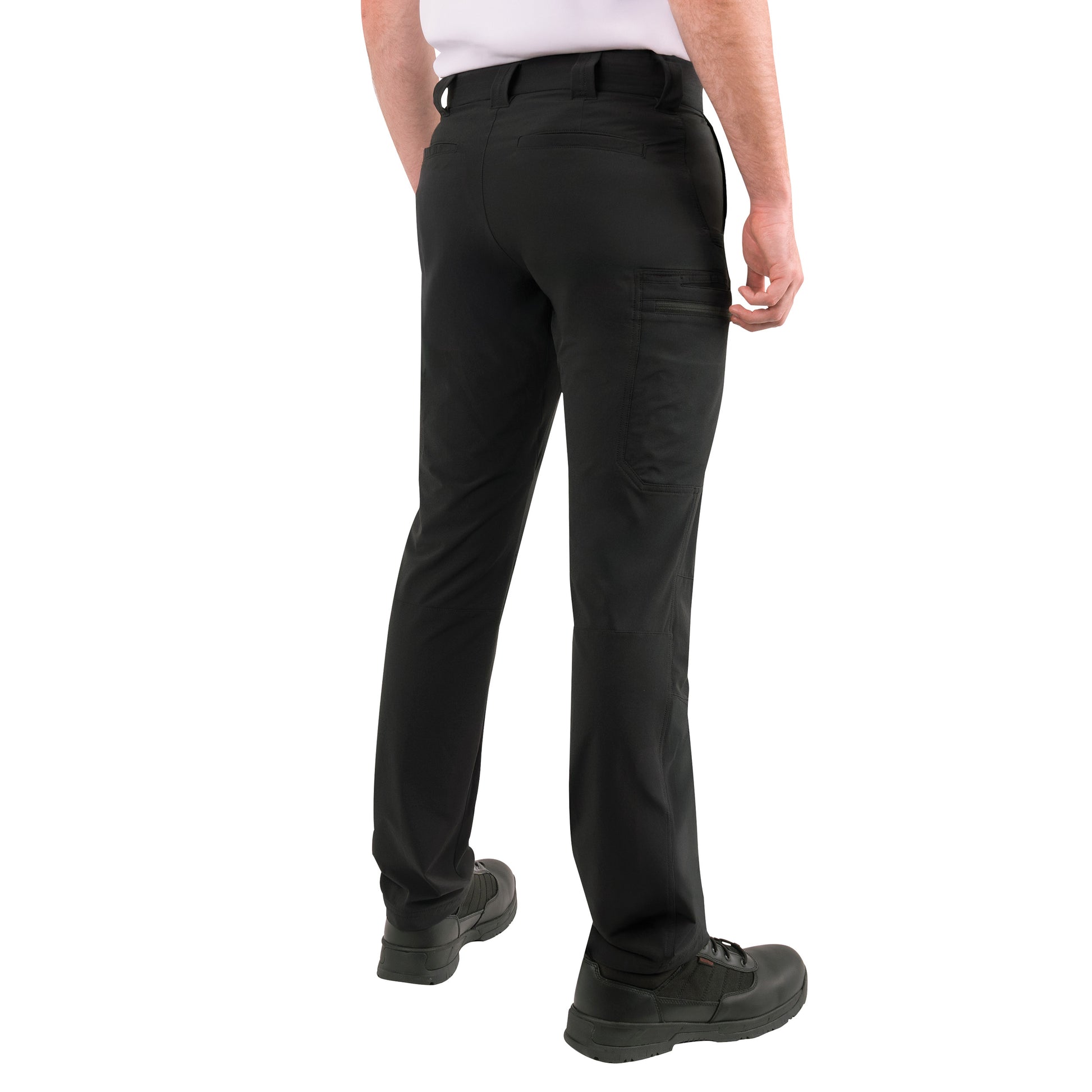 Rothco’s Edge Pants feature a modern, sleek, and evolved design that is built for action and made for flexibility. The Edge Pants are crafted with utility-focused features that include a DWR coated four-way stretch fabric, a “knee to knee” running crotch gusset for unrestricted mobility, and a low-profile strategic design that is perfect for on and off-duty. www.defenceqstore.com.au