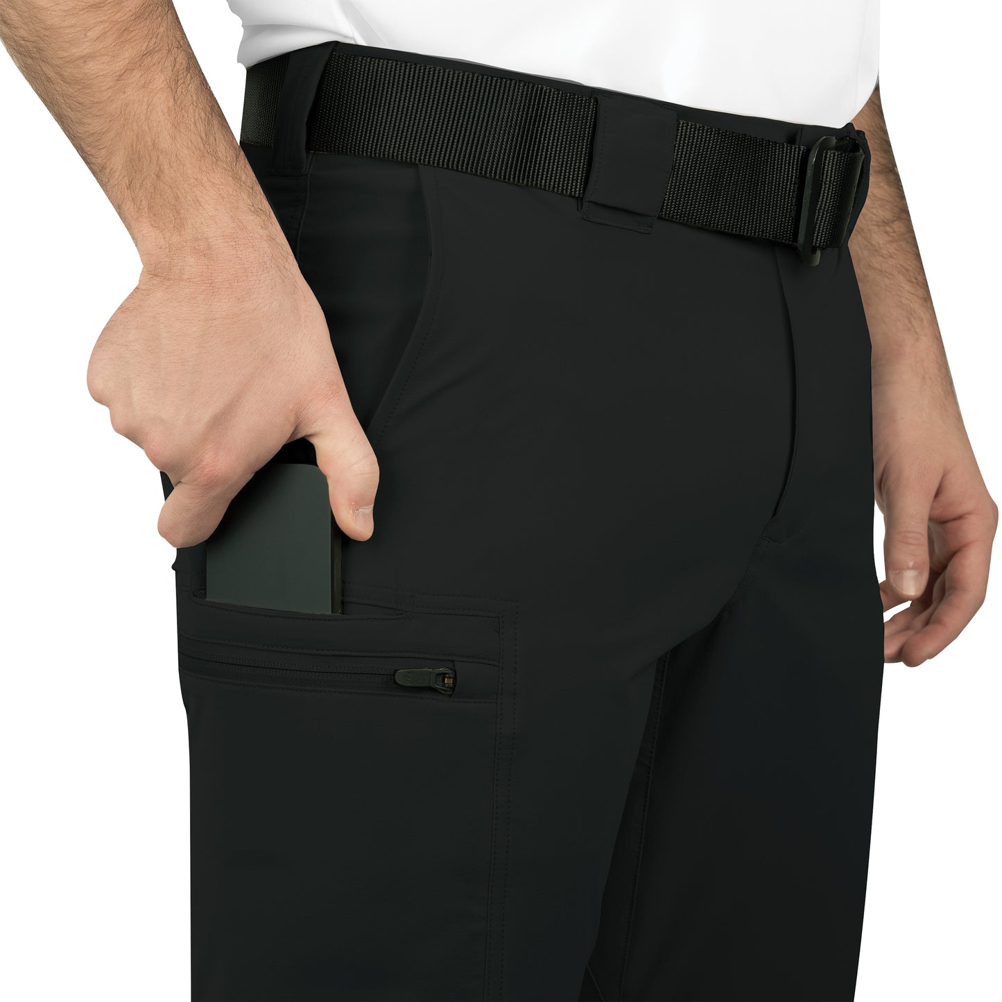Rothco’s Edge Pants feature a modern, sleek, and evolved design that is built for action and made for flexibility. The Edge Pants are crafted with utility-focused features that include a DWR coated four-way stretch fabric, a “knee to knee” running crotch gusset for unrestricted mobility, and a low-profile strategic design that is perfect for on and off-duty. www.defenceqstore.com.au