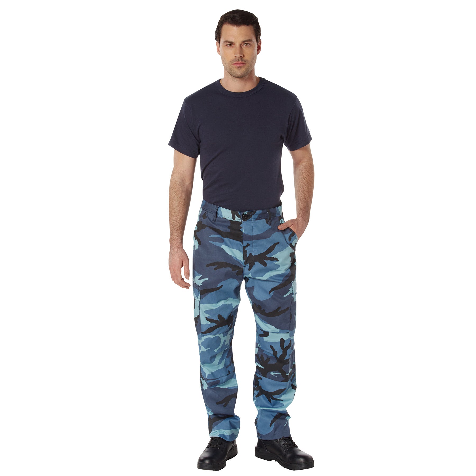 Experience over 4 decades of trusted design with our Color Camo Tactical BDU Pants. Constructed from a robust cotton / polyester fabric blend, these military cargo pants are built for unparalleled performance and comfort. www.defenceqstore.com.au