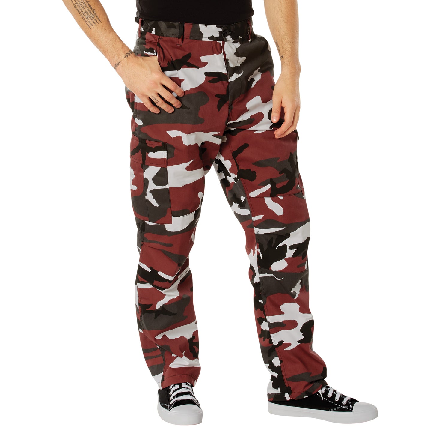 Experience over 4 decades of trusted design with our Color Camo Tactical BDU Pants. Constructed from a robust cotton / polyester fabric blend, these military cargo pants are built for unparalleled performance and comfort. www.defenceqstore.com.au