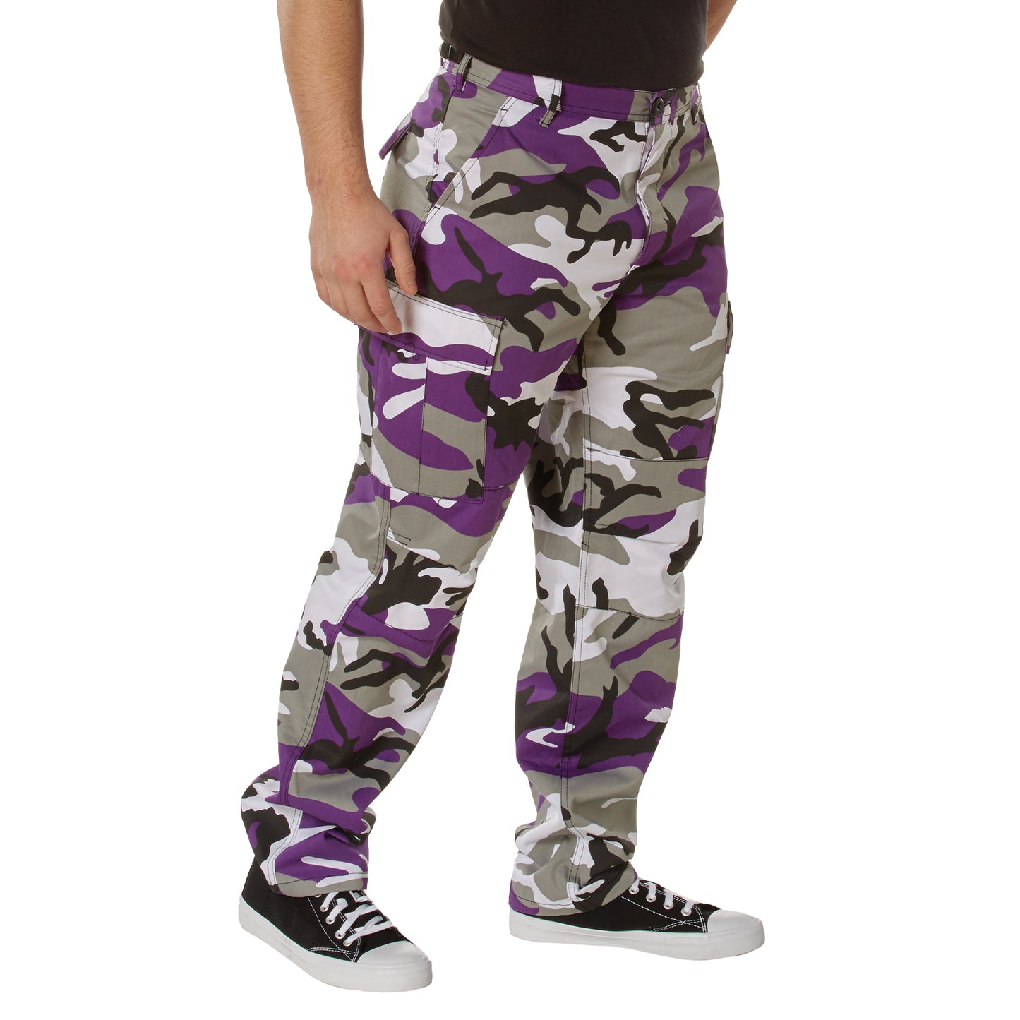 Experience over 4 decades of trusted design with our Color Camo Tactical BDU Pants. Constructed from a robust cotton / polyester fabric blend, these military cargo pants are built for unparalleled performance and comfort. Providing flexibility, strength, and plenty of pockets, www.defenceqstore.com.au