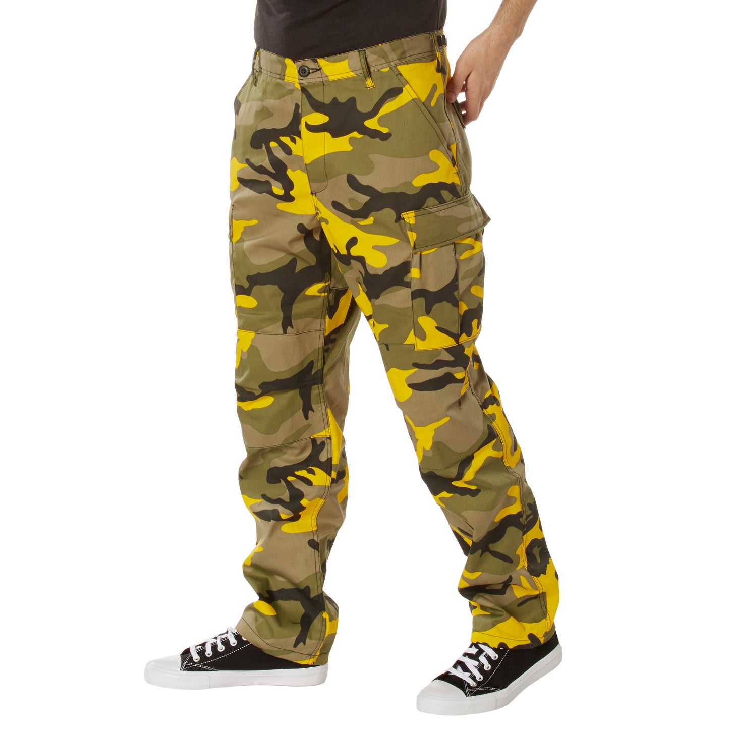 These tactical military uniform pants are reinforced in the seat and knees for maximum durability that endures wear and tear while supporting a full range of motion. The wear-resistant double-stitched seams provide extra strength and years of reliable use as you train, ruck, sprint, hike, and climb. High-Capacity Cargo Pockets: www.defenceqstore.com.au