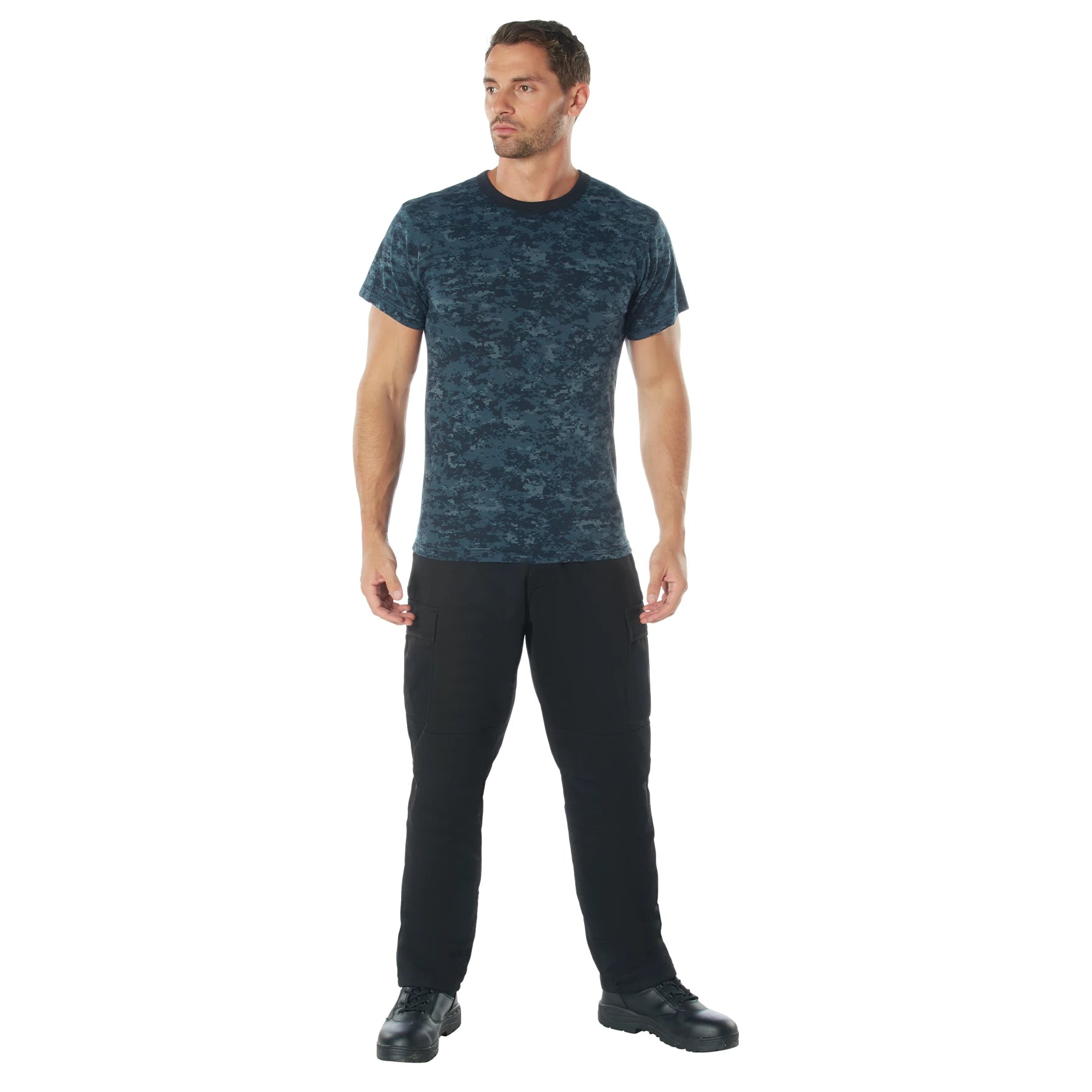 Inspired by field-proven military camouflage patterns and colors, our Digital Camo T-Shirts are an absolute must-have! Stay comfortable whether you’re out playing a few rounds of airsoft, jogging on a morning run, or camping on the weekend. www.defenceqstore.com.au