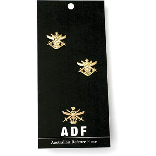 Show pride for the Australian Defence Force with these stylish 20mm ADF cut-out cufflinks. Perfect for any occasion, these dazzling gold-plated accessories make a handsome and sophisticated statement. www.defenceqstore.com.au
