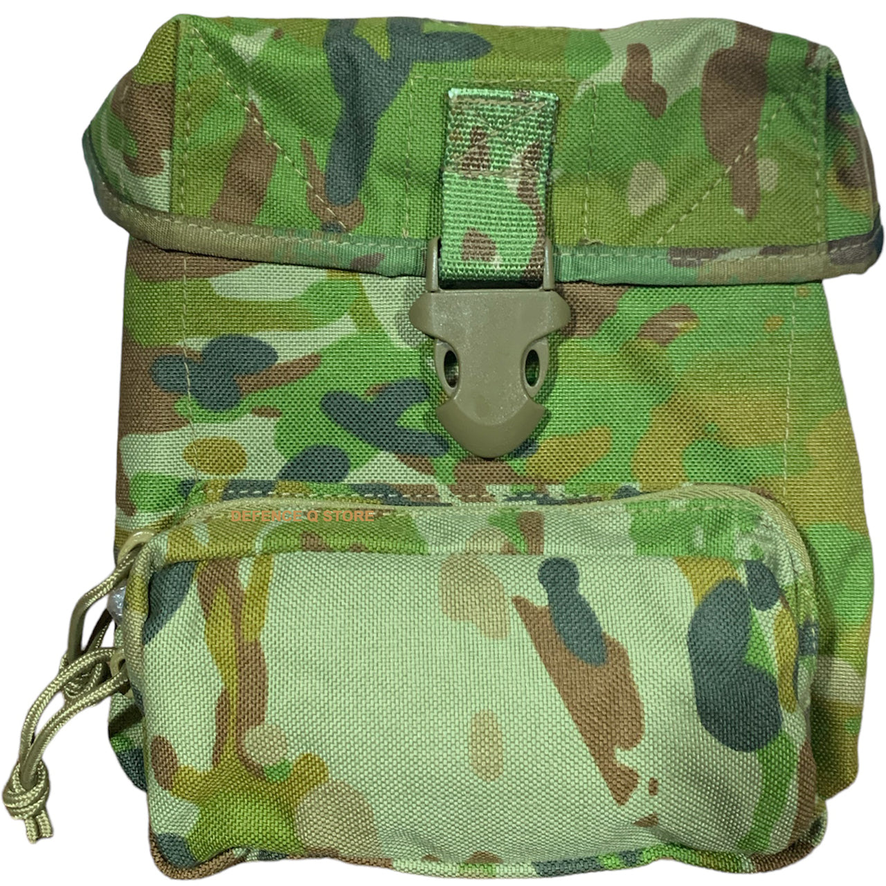 Experience the ultimate in convenience and durability with the AMCU MOLLE Minimi Pouch. Built to the same high standards as the standard issue Minimis, this pouch offers a lighter and stronger alternative that can easily be MOLLE mounted. www.defenceqstore.com.au