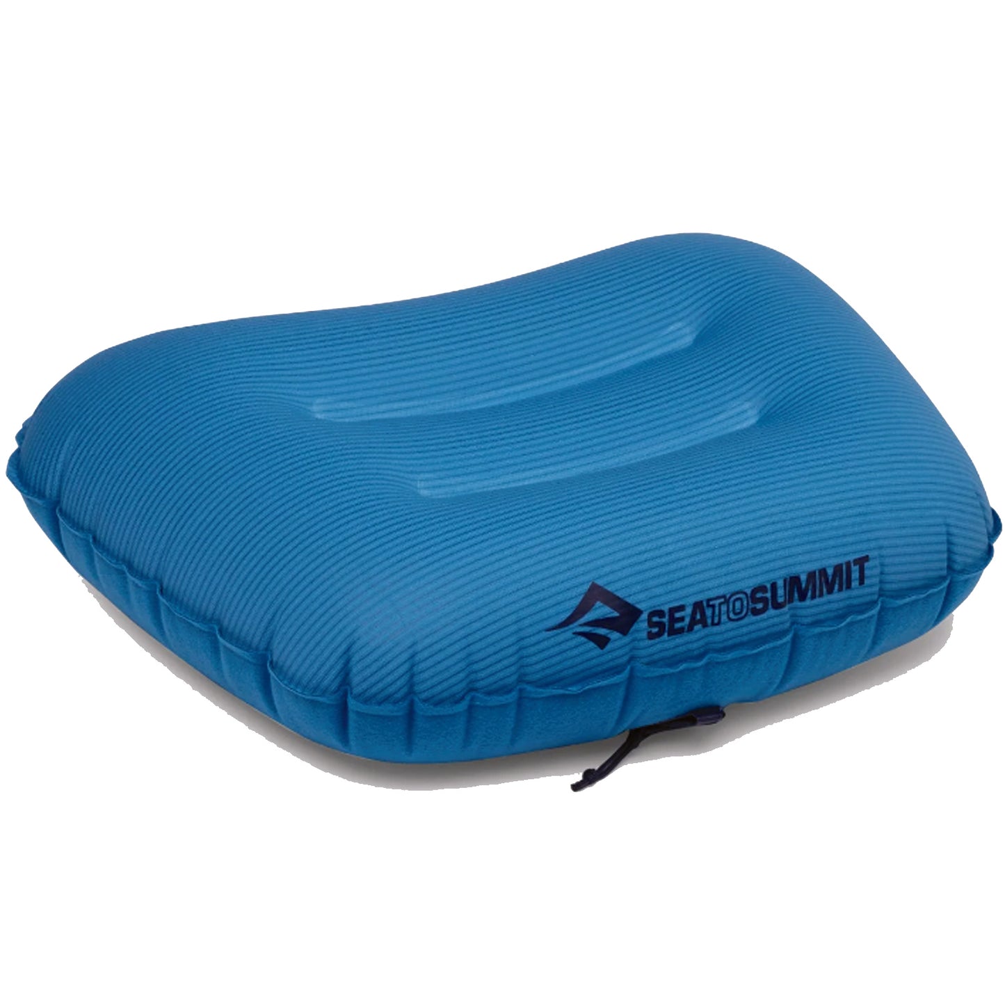 The mini XPRESS valve enables fast inflation and adjustable firmness of its extra-thick 11cm height for personalised support. Made with durable, hydrolysis-resistant TPU, it packs to the size of an egg—ideal for fast and light adventures. www.defenceqstore.com.au