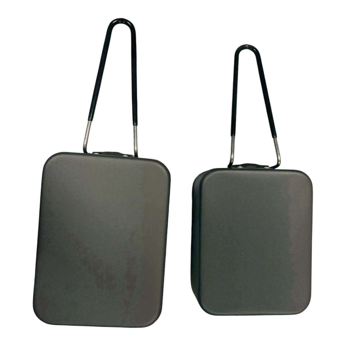 Built tough for field duty and weekend adventures alike, this Anodised Aluminium Dixie Cadet Camping Set delivers authentic military-grade functionality in a compact, lightweight package. Trusted by cadets and outdoor enthusiasts across Australia, this 2-piece fold-up mess kit has earned its place in countless field kits and backpacks. www.defenceqstore.com.au