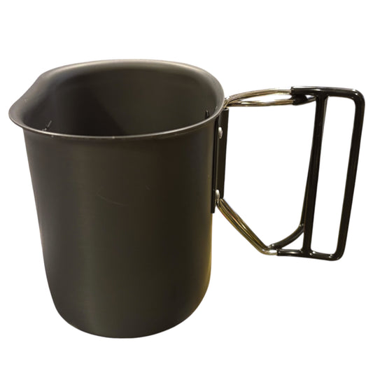 Built tough for field operations, this authentic Australian Army Cadet canteen cup delivers reliable hydration wherever your adventures lead. The 650ml capacity strikes the perfect balance between portability and practicality, while the anodised aluminium construction resists corrosion and handles rigorous use without compromise. www.defenceqstore.com.au