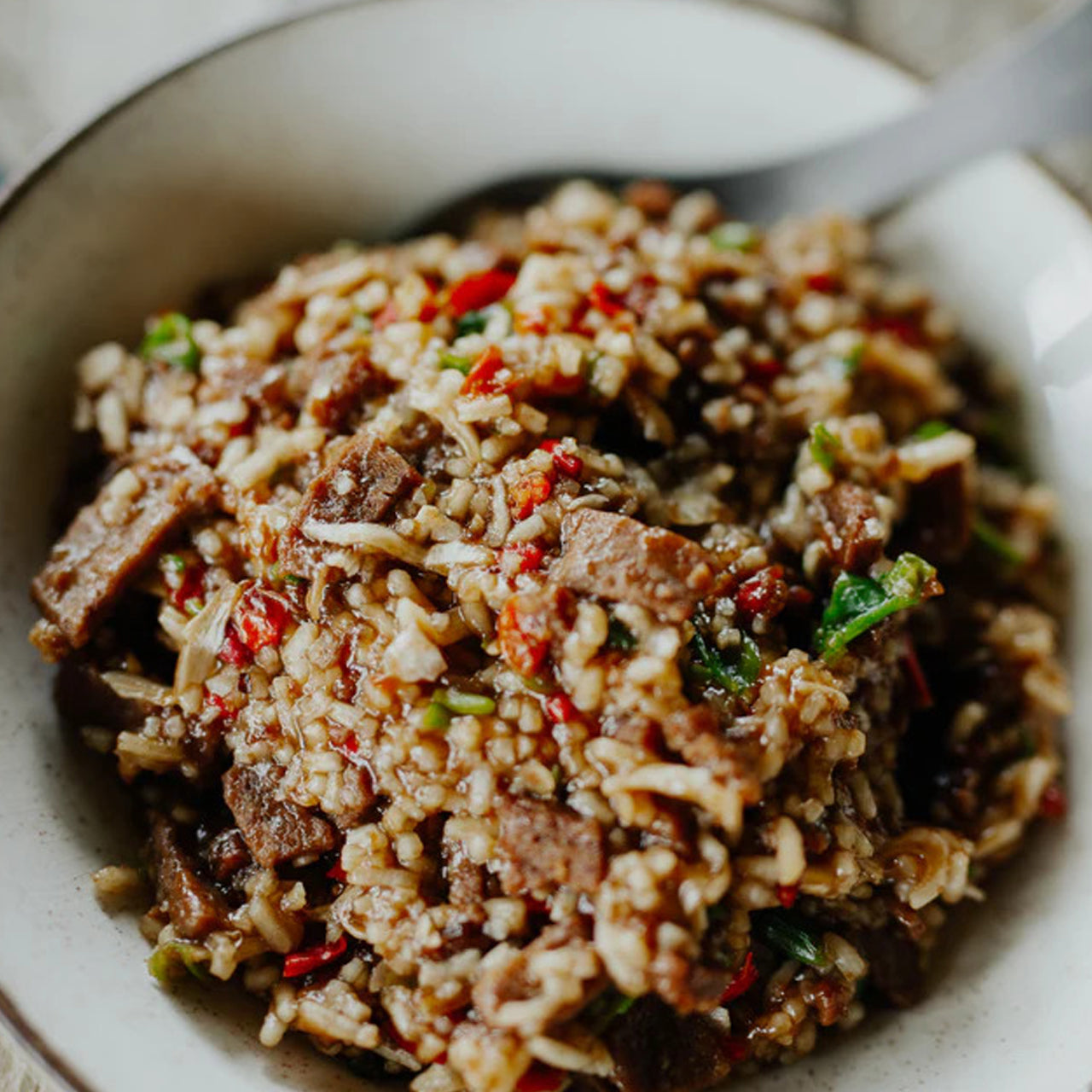 Eastern style dish of freeze dried beef, rice and vegetables in a soy flavoured sauce. www.defenceqstore.com.au