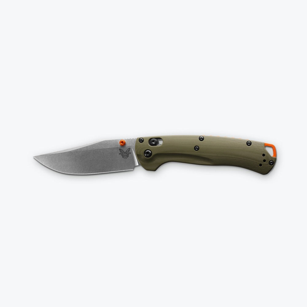 Make the leap from hunt carry to everyday carry.. By popular request, Benchmade's 15536 Taggedout®️ subtly reconfigures this hunt optimised folder into a multi-role outdoor EDC. Replacing the thumb hole with an orange anodised thumbstud and bearing an orange anodised lanyard backspacer, this new Taggedout®️ also trades in the featherweight Grivory®️ handle for OD Green G10. www.defenceqstore.com.au