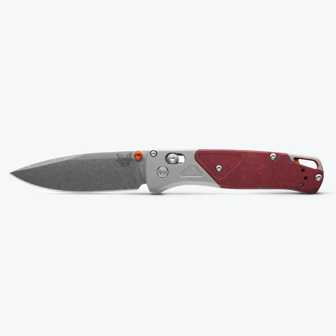  Featuring a premium CPM-S90V stainless steel stonewash polished blade, this unique 535-09 Bugout® has the same stunningly lightweight and compact feel as its predecessors and remains the ideal EDC on any outdoor adventure from the mountain trail to tasks around town. www.defenceqstore.com.au