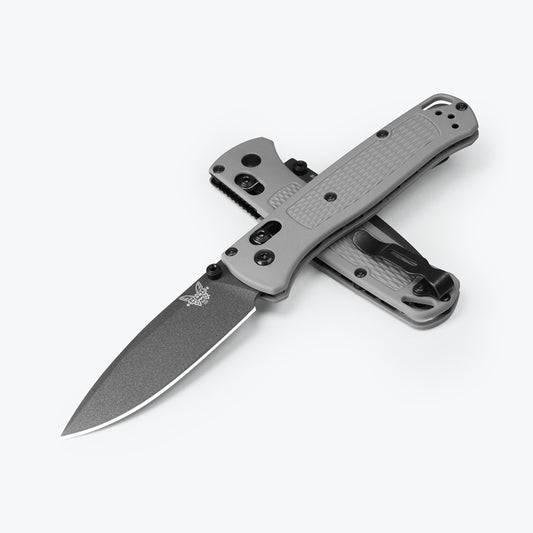 Originally designed and built for outdoor adventurers who demand durability in a light, ergonomic, barely-there package, it’s also exactly what you’d want for the daily grind. It comes in a CPM-S30V drop-point blade to make maintenance a breeze. &nbsp;The Storm Gray Grivory® handle and gray Cerakote® blade evoke the dark clouds of the tempest. www.defenceqstore.com.au