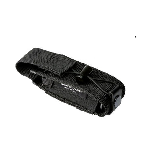 Especially designed for combat wear, this black sheath comes with MALICE CLIP, tension nylon buckle and Velcro adjustable hanger for belt carry or backpack. MOLLE compatible. Heavy stitching and hard liners stow the knife securely and a snap-around closure secures the handle. Made in USA. www.defenceqstore.com.au