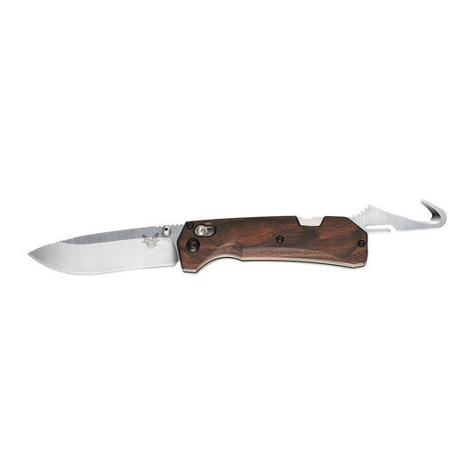 The Grizzly Creek - the total package for a hunting folder with the AXIS® lock, the perfect blade size and shape for just about any game cleaning chore, and a folding gut hook that's only there when you want it. www.defenceqstore.com.au