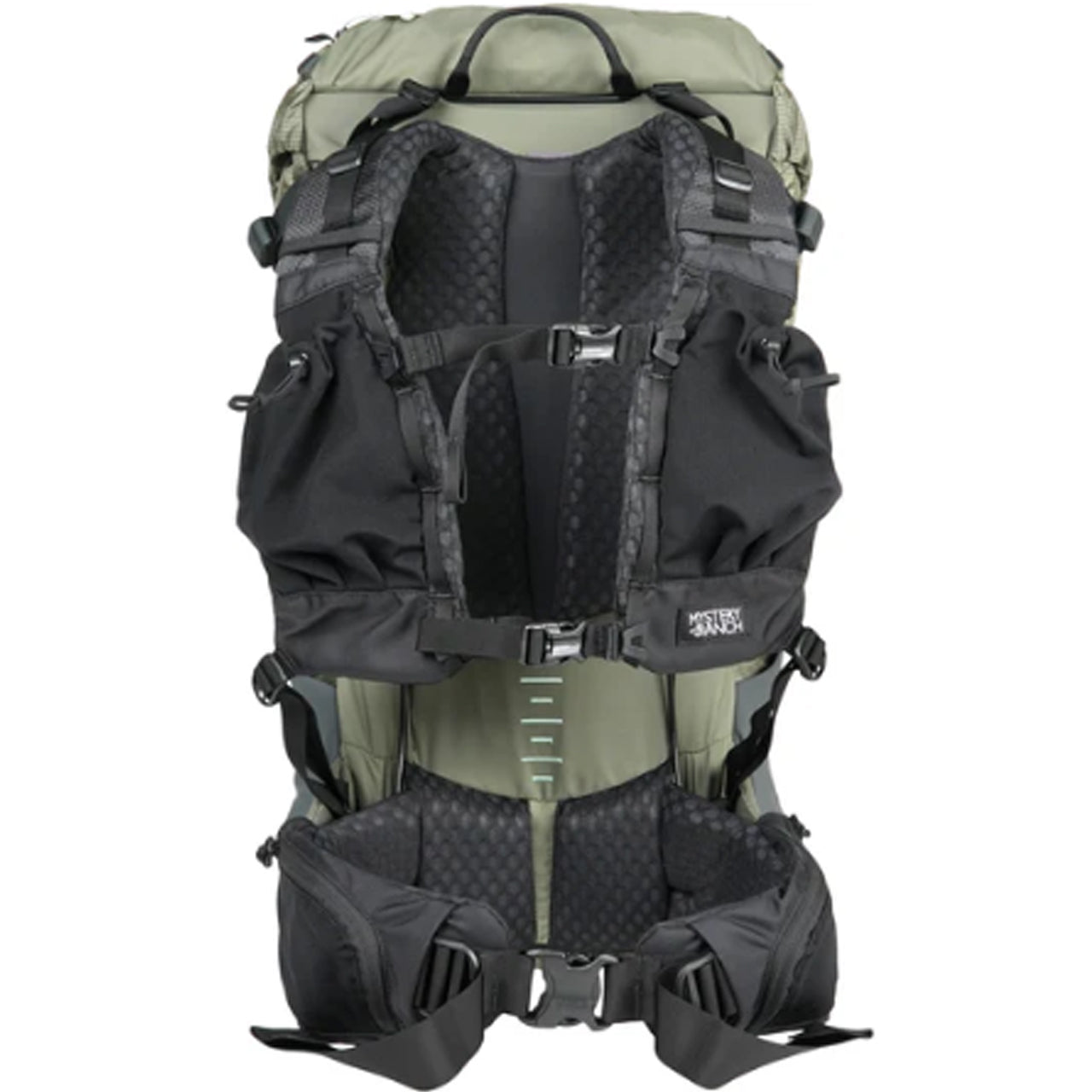 Built for grueling in-and-outs or minimalist overnighters, the BRIDGER 35 has an answer for every challenge your weekend mission throws your way. This hiking pack’s ample storage pockets let you keep essential accessories like sunscreen, snacks, and cameras close at hand, and a double-zipper design makes for an effortless transition when it’s time to take a lunch break or set up camp. www.defenceqstore.com.au