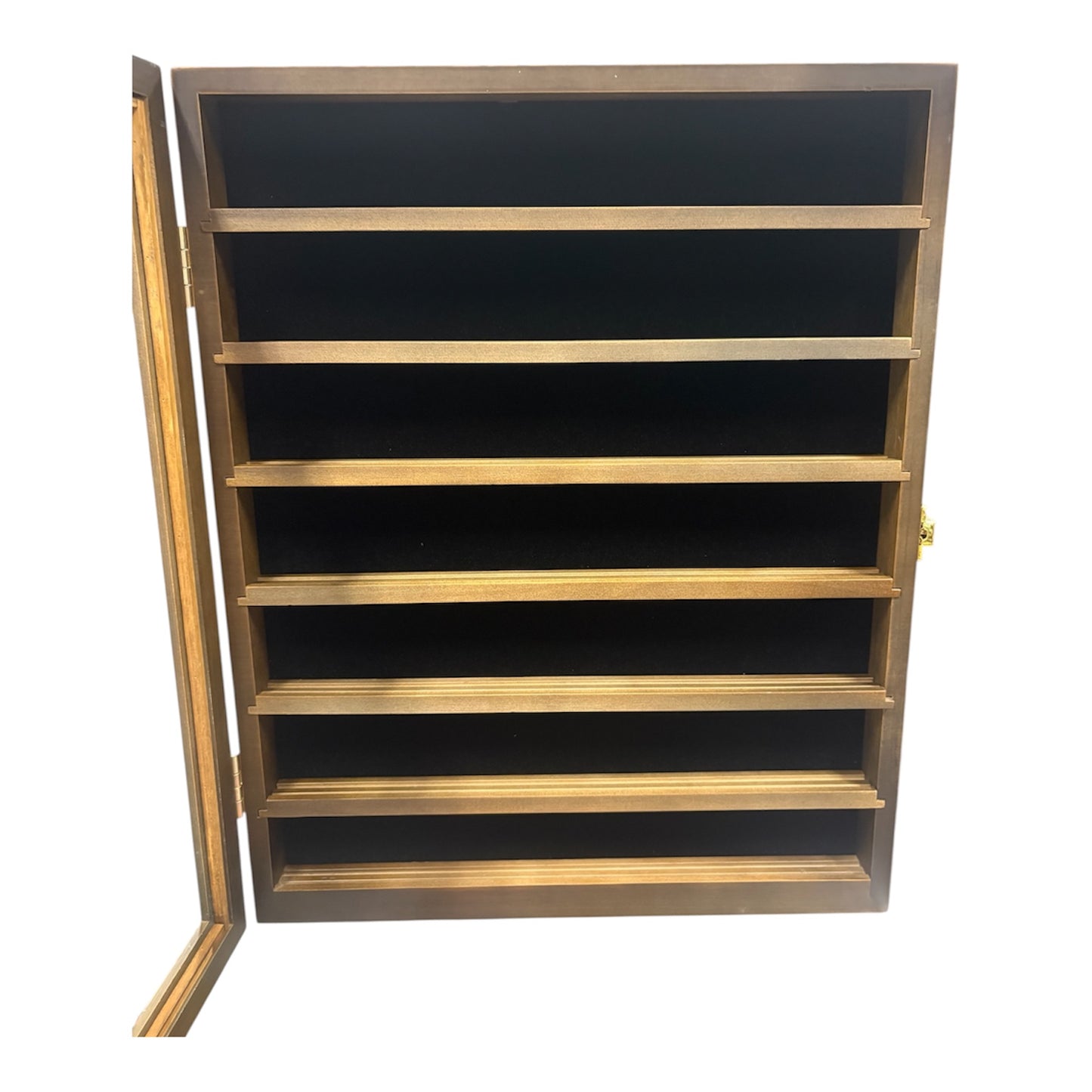 Display your prized challenge coin collection with the elegance it deserves. This premium Challenge Coin Display Case from Stealth Ops Gear features seven velvet-backed levels that showcase up to 49 coins in stunning detail. www.defenceqstore.com.au