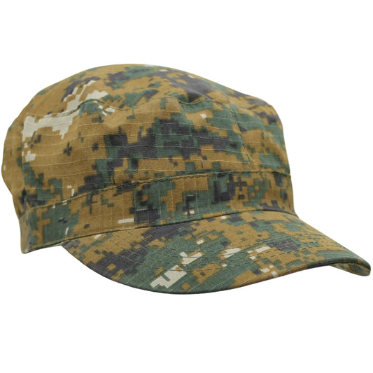 Built for serious outdoor use, the Commander Cap in Black combines tactical durability with everyday versatility. Constructed from tough ripstop fabric, it withstands demanding conditions while the adjustable rear velcro strap ensures a secure, customized fit. Get reliable sun protection and rugged style in one dependable cap. www.defenceqstore.com.au