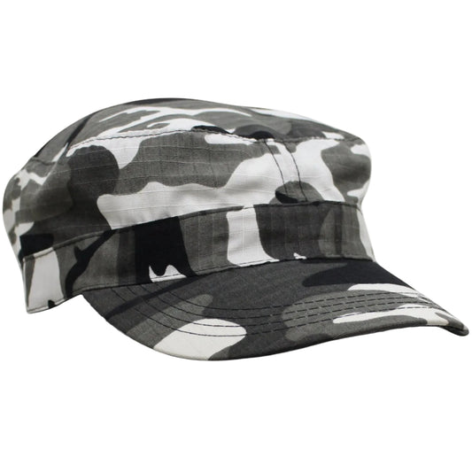 Built for serious outdoor use, the Commander Cap in Black combines tactical durability with everyday versatility. Constructed from tough ripstop fabric, it withstands demanding conditions while the adjustable rear velcro strap ensures a secure, customized fit. Get reliable sun protection and rugged style in one dependable cap. www.defenceqstore.com.au