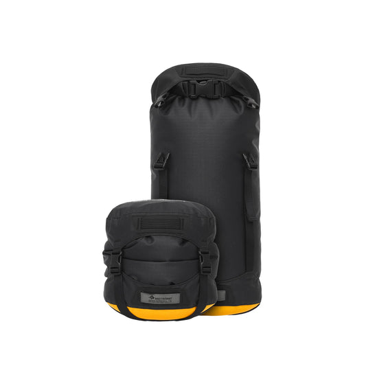 Perfect dry compression storage for everything from kayaks, motorbikes, roof racks and beyond. Made from a super-strong, abrasion and puncture-resistant 420D waterproof main body fabric and a 500D Cordura EVAC waterproof/air-permeable base. www.defenceqstore.com.au