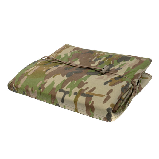 With six internal ground insulating foam panels, the Gonk Mat is a 3/4 length reversible sleeping mat that is designed to be a simplistic alternative to bulkier self inflating variants. It can be folded and placed in an ALICE frame or rolled up and strapped to your pack with ease. Some have even been seen stitching the mat to the bottom of their packs for a quick "roll up, strap and go" setup. www.defenceqstore.com.au