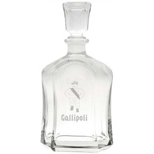 Bring your dining experience to life with the Gallipoli Company Italian Glass Decanter. This elegant, 750ml decanter proudly displays the company crest, etched with precision onto the sleek glass surface. www.defenceqstore.com.au