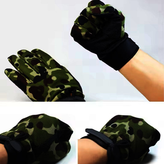Unlike normal gloves, the tactical fingerless has more flexibility and stretch.  These are a one size fits most and are sized small to large for adjustments. www.defenceqstore.com.au