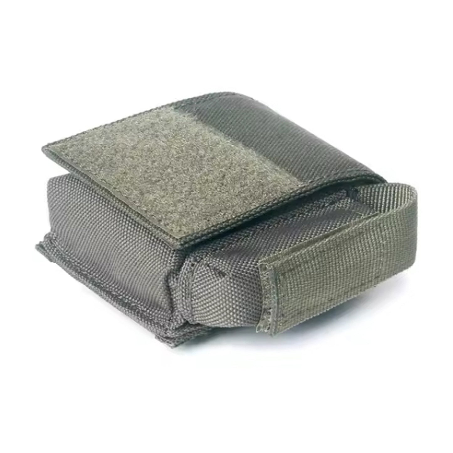 Built tough for the field. This Battery Pouch combines military-grade 1000D nylon with a proven Molle system, letting you attach it to your vest, belt, or pack however you need. www.defenceqstore.com.au