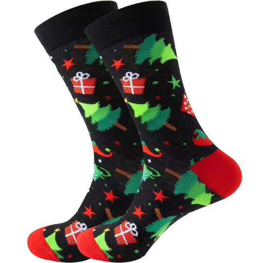 Step out in style and make a statement with our Christmas Feature Socks - available in size AU 7-11. Crafted from polyester and cotton, these socks not only offer supreme comfort but also boast a beautiful and vibrant design. The perfect gift for someone special or a treat for yourself, order your pair now! www.defenceqstore.com.au