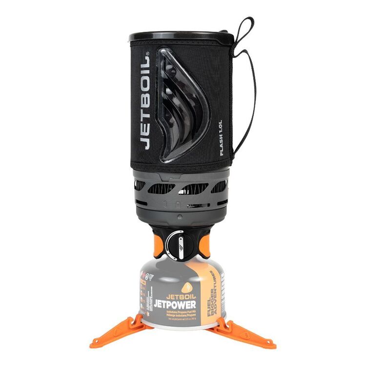 Blistering boil times come standard on the Jetboil Flash 1L Hike Stove, making it a must-have for outdoor adventurers. Whether you're on a multi-day hike or setting up camp in winter conditions, this all-in-one cooking system ensures you can enjoy a hot meal or drink quickly and easily. www.defenceqstore.com.au