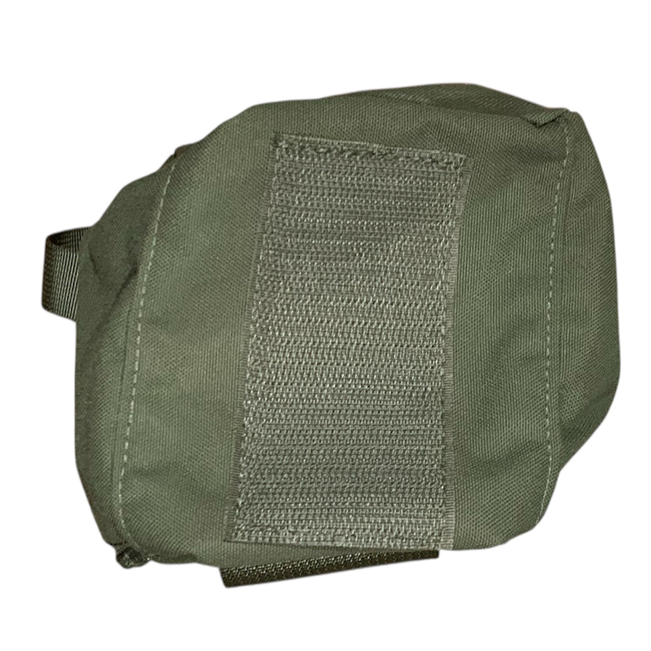 The Kilo Medic compartment pouch is designed to keep your medical supplies/gear organised and readily accessible in your pack when treating a patient. The pouch has centre Velcro hook strip on the rear to attach to a Velcro loop surface providing further modularity and customisation of your equipment for each mission. The pouch itself can hold various supplies such as IV access, airway or extra bandages and tourniquets. The pouch will collapse down to reduce bulk when empty. www.defenceqstore.com.au