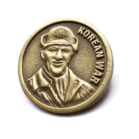 The Brass Lapel Pin is a stunning accessory that allows you to honour the service of those who fought in the Korean War. Show your support and gratitude for the brave soldiers with this beautifully crafted lapel pin. The antique brass finish adds a touch of elegance and sophistication to any outfit. www.defenceqstore.com.au