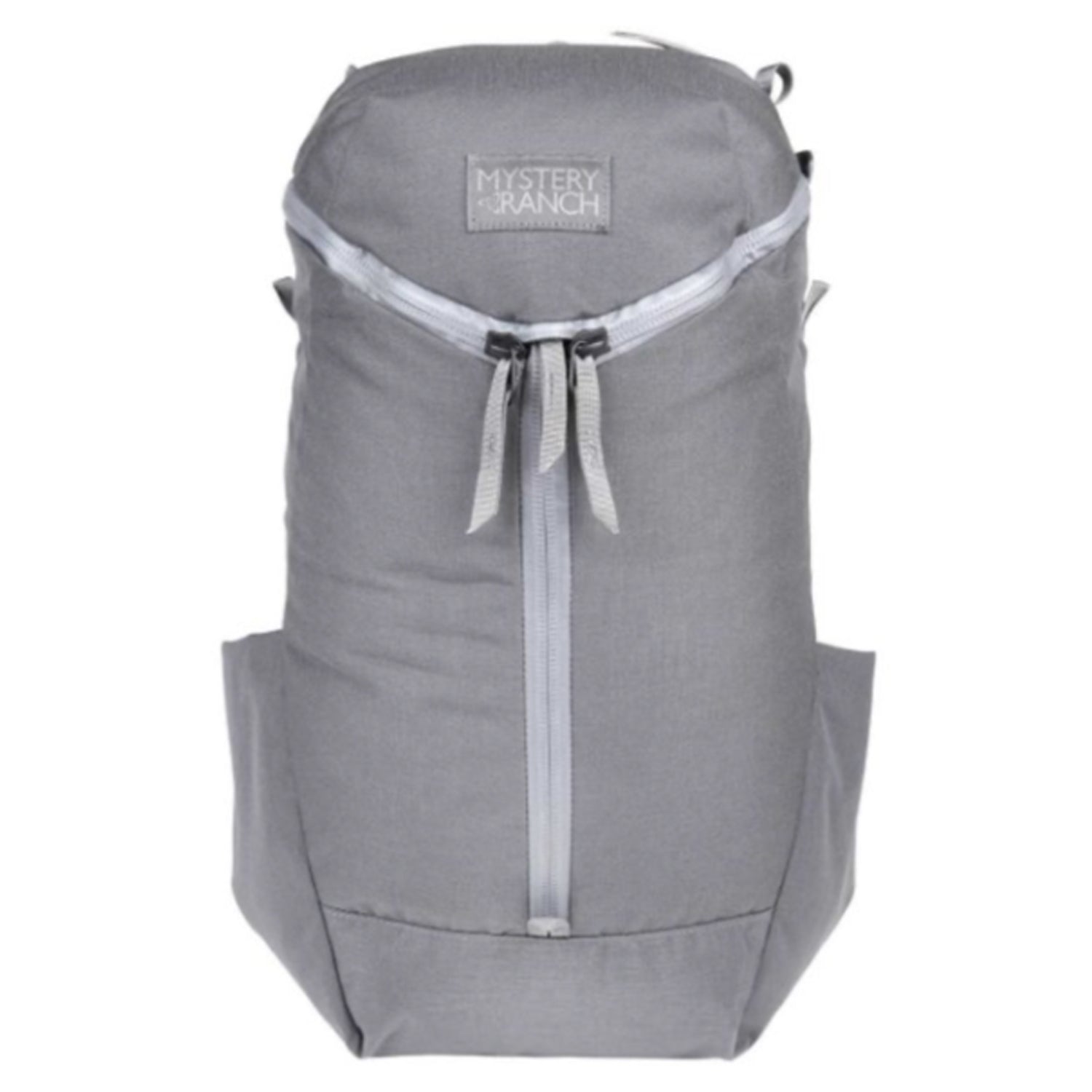 The CATALYST 26 was made for those who won’t compromise on quality, comfort, or efficiency in their daily commute. With a padded laptop pocket, organizing sleeves for a tablet or notebooks, and external water bottle pocket, www.defenceqstore.com.au