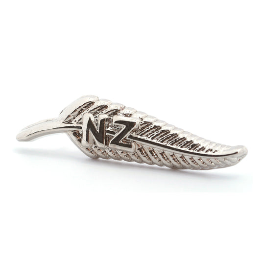 The New Zealand Fern Leaf Lapel Pin is a must-have accessory for any wardrobe or collection. Show your support and honour the service of New Zealand servicemen and women with this sensational lapel pin. www.defenceqstore.com.au
