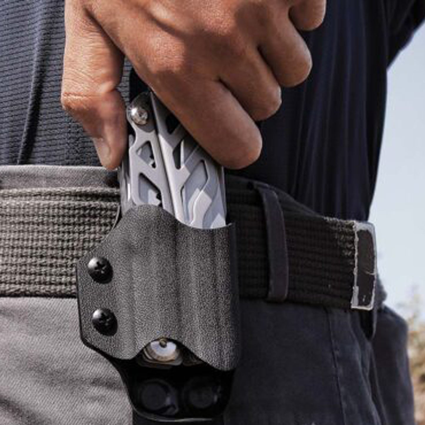 The NexTool Flagship Pro Kydex Sheath is engineered as a rugged and secure carry solution designed specifically to suit the Flagship Series multi-tool. Constructed from durable Kydex material, this sheath provides firm retention, structural strength and long-term reliability. www.defenceqstore.com.au